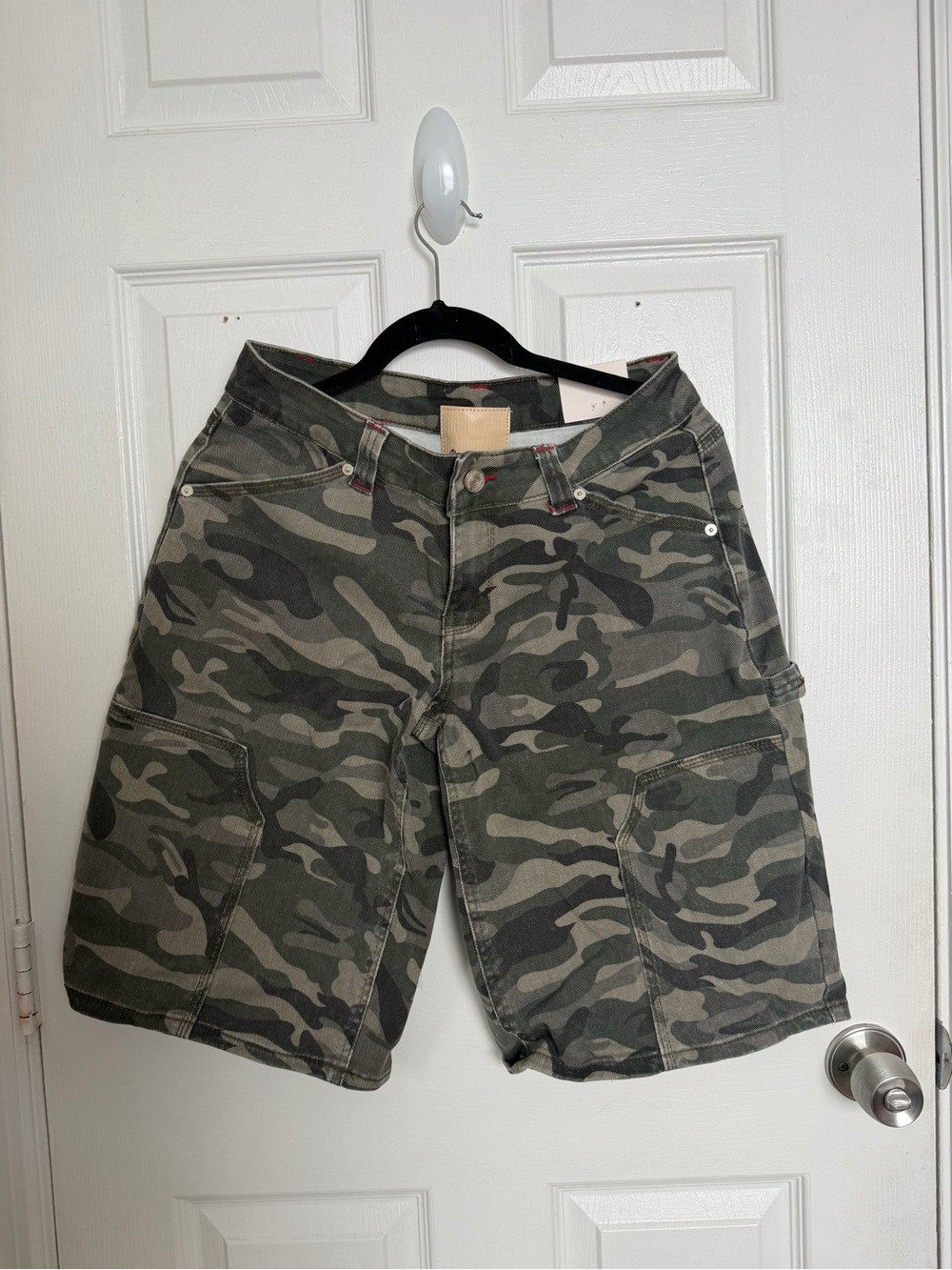 women's Camouflage Cargo Shorts - Olive Camo